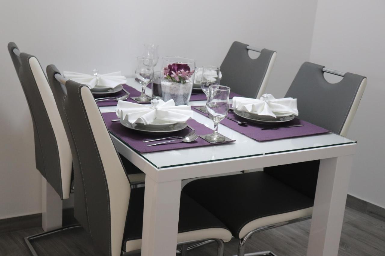 Apartments Bruno Сплит Экстерьер фото