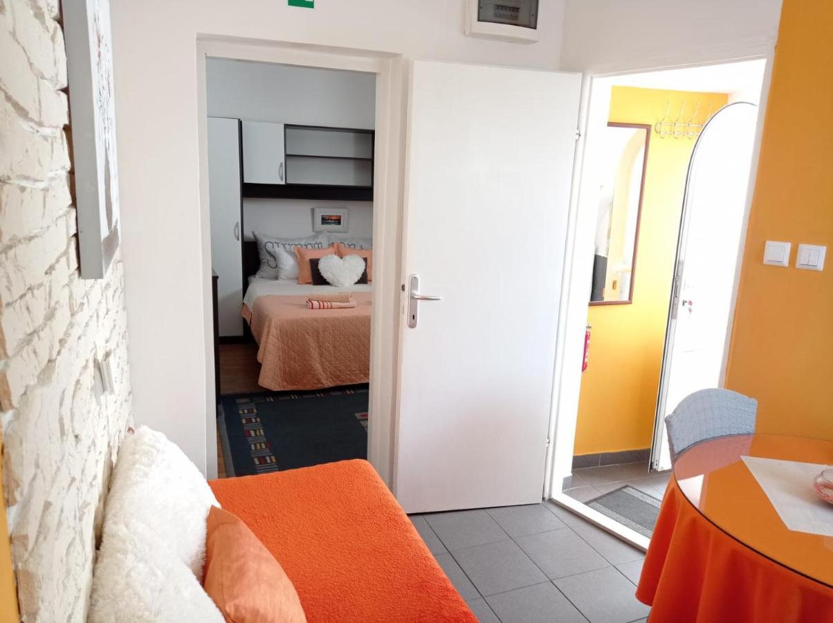 Apartments Bruno Сплит Экстерьер фото