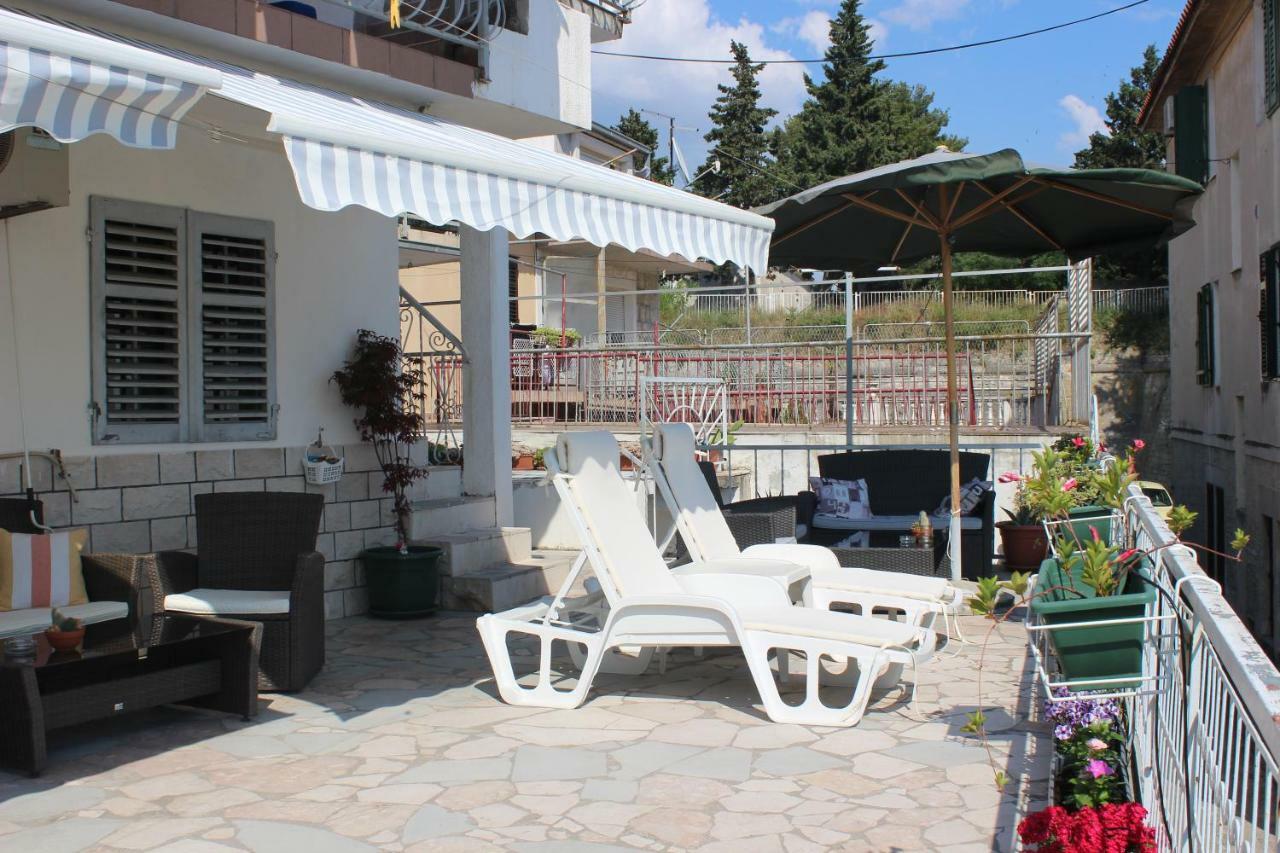 Apartments Bruno Сплит Экстерьер фото