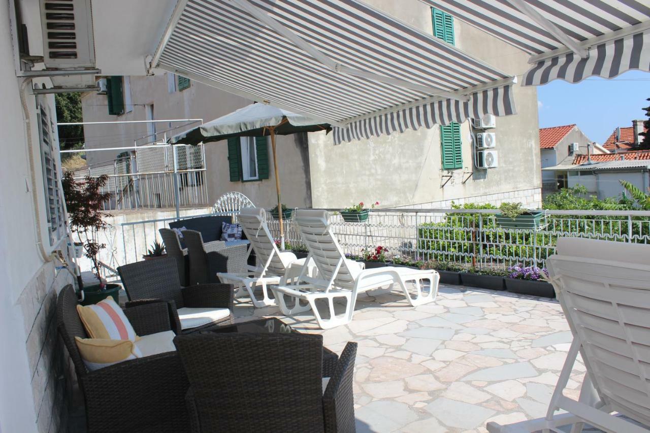 Apartments Bruno Сплит Экстерьер фото