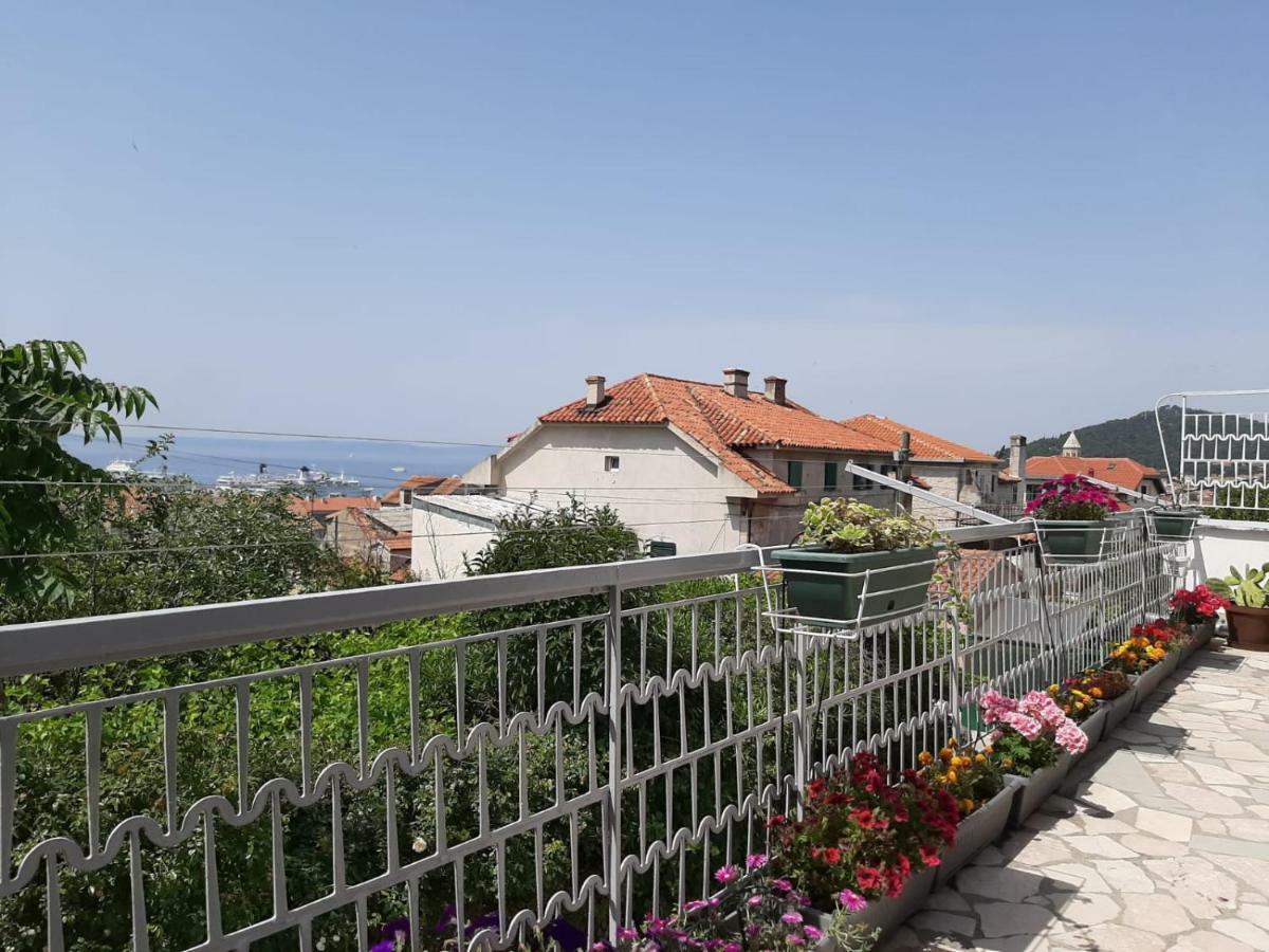 Apartments Bruno Сплит Экстерьер фото