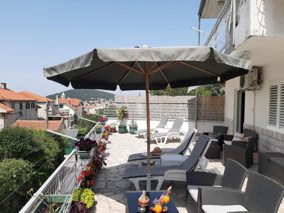 Apartments Bruno Сплит Экстерьер фото